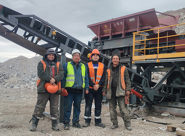 雪橇移動式泥石分離機俄羅斯現(xiàn)場